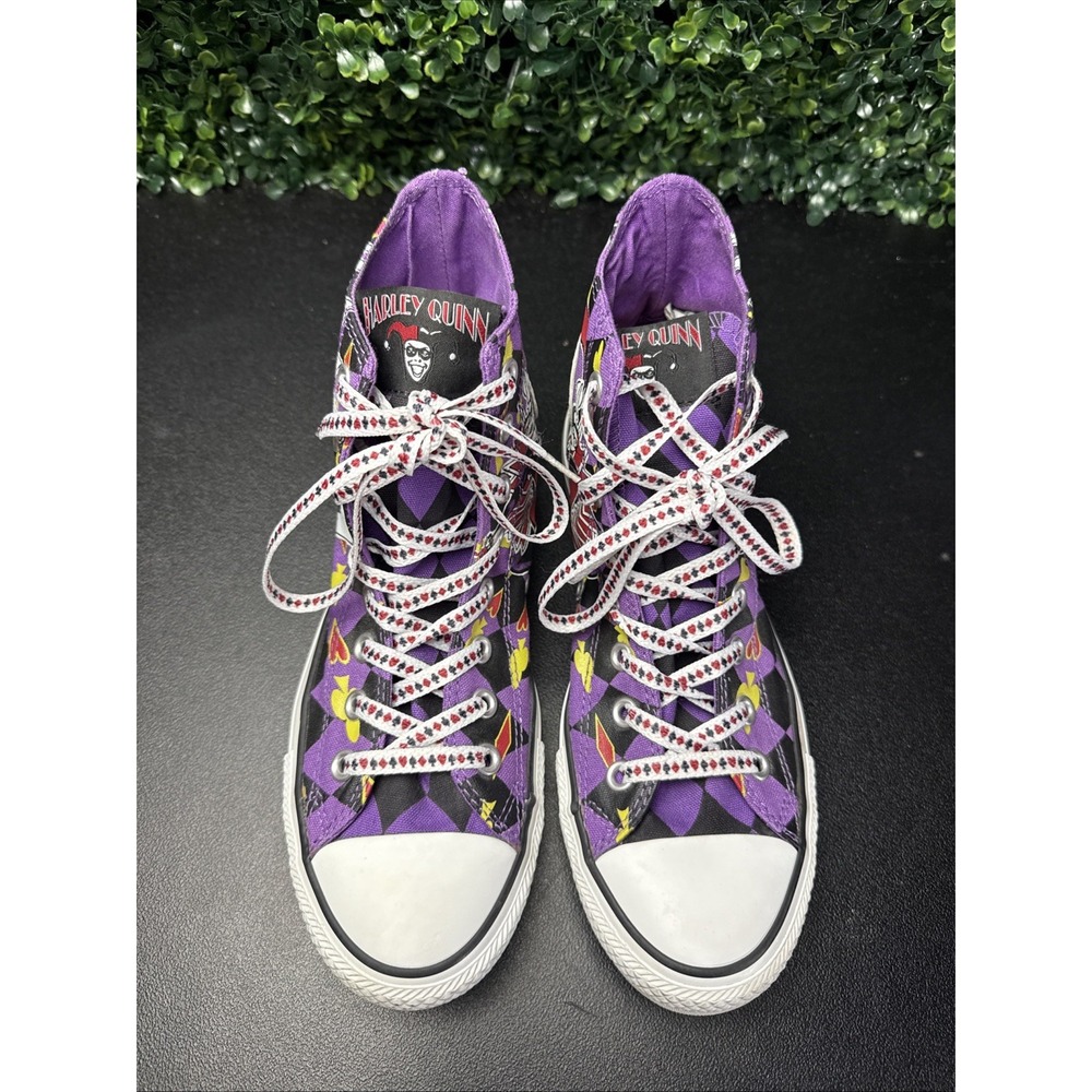 Converse Harley Quinn DC Comics Chuck Taylor Shoes Women's Size 10 Men 8 - Picture 3 of 11